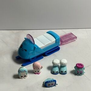 Shopkins Blue and Purple Sled with Cute Figures